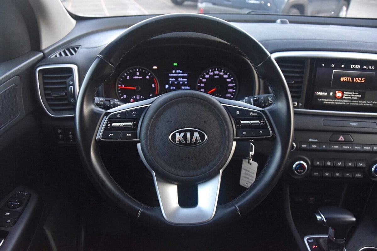 Kia Sportage 1.6 CRDI 136 CV DCT7 2WD Business Class (18)