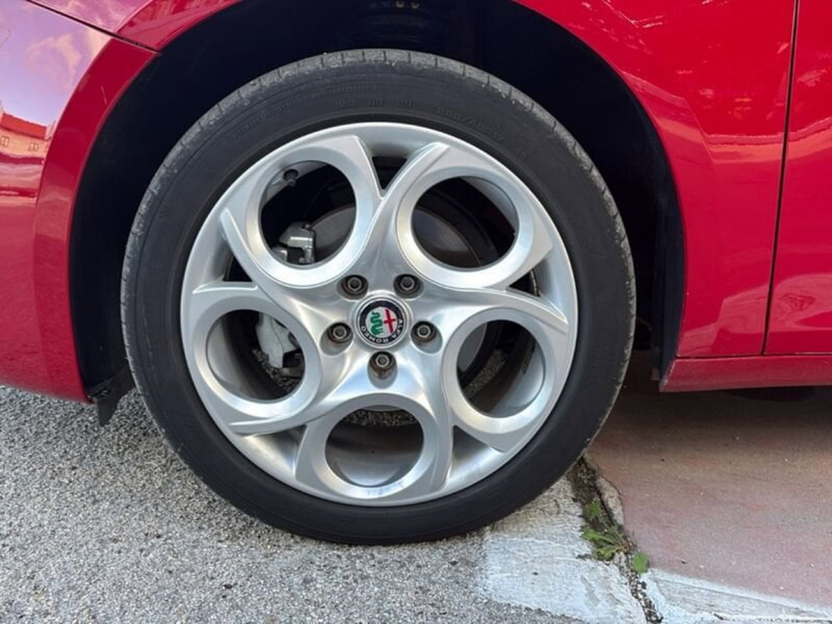 Alfa Romeo Giulietta 1.6 JTDm Ti 120cv (10)