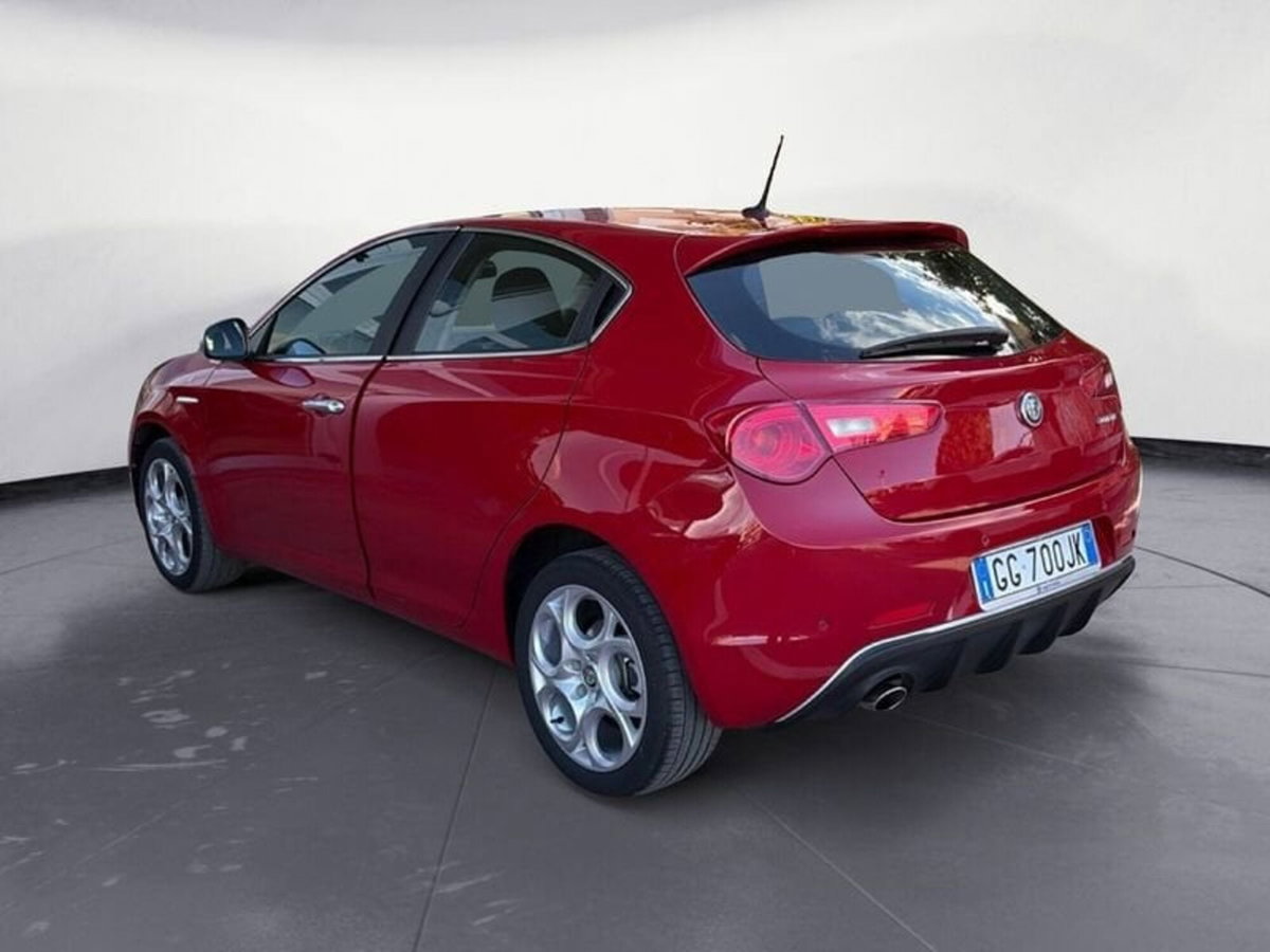 Alfa Romeo Giulietta 1.6 JTDm Ti 120cv (6)
