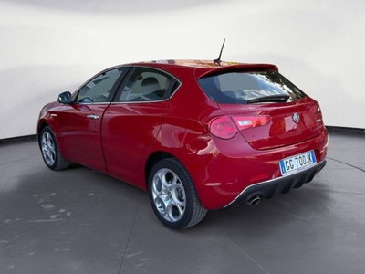 Alfa Romeo Giulietta 1.6 JTDm Ti 120cv (6)