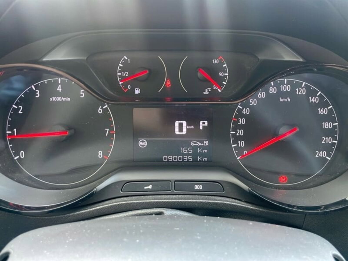 Opel Crossland 1.5 ECOTEC D 120 CV Start&Stop aut. Ultimate (12)