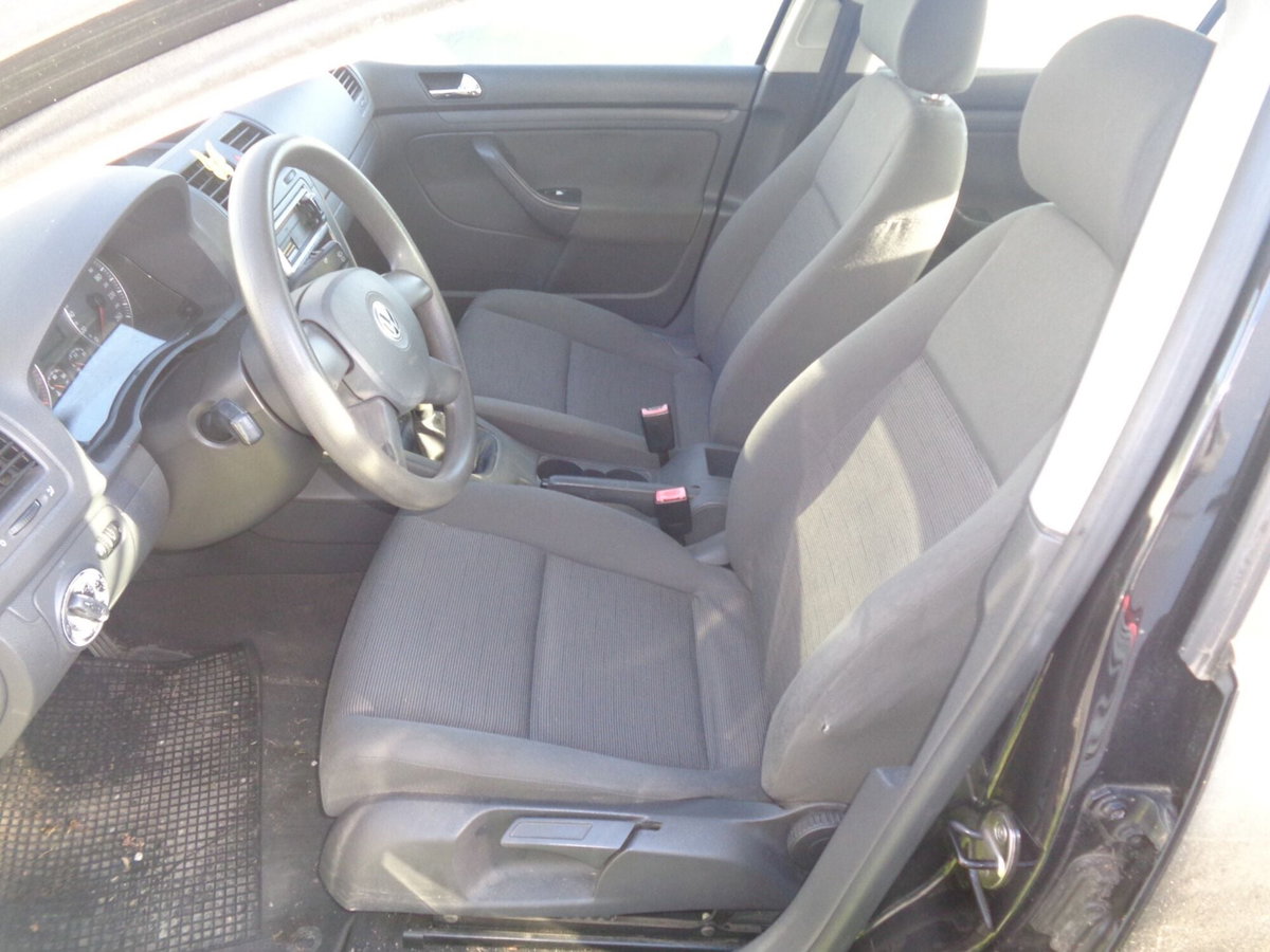 Volkswagen Golf 1.9 TDI 5p. Comfortline (2)