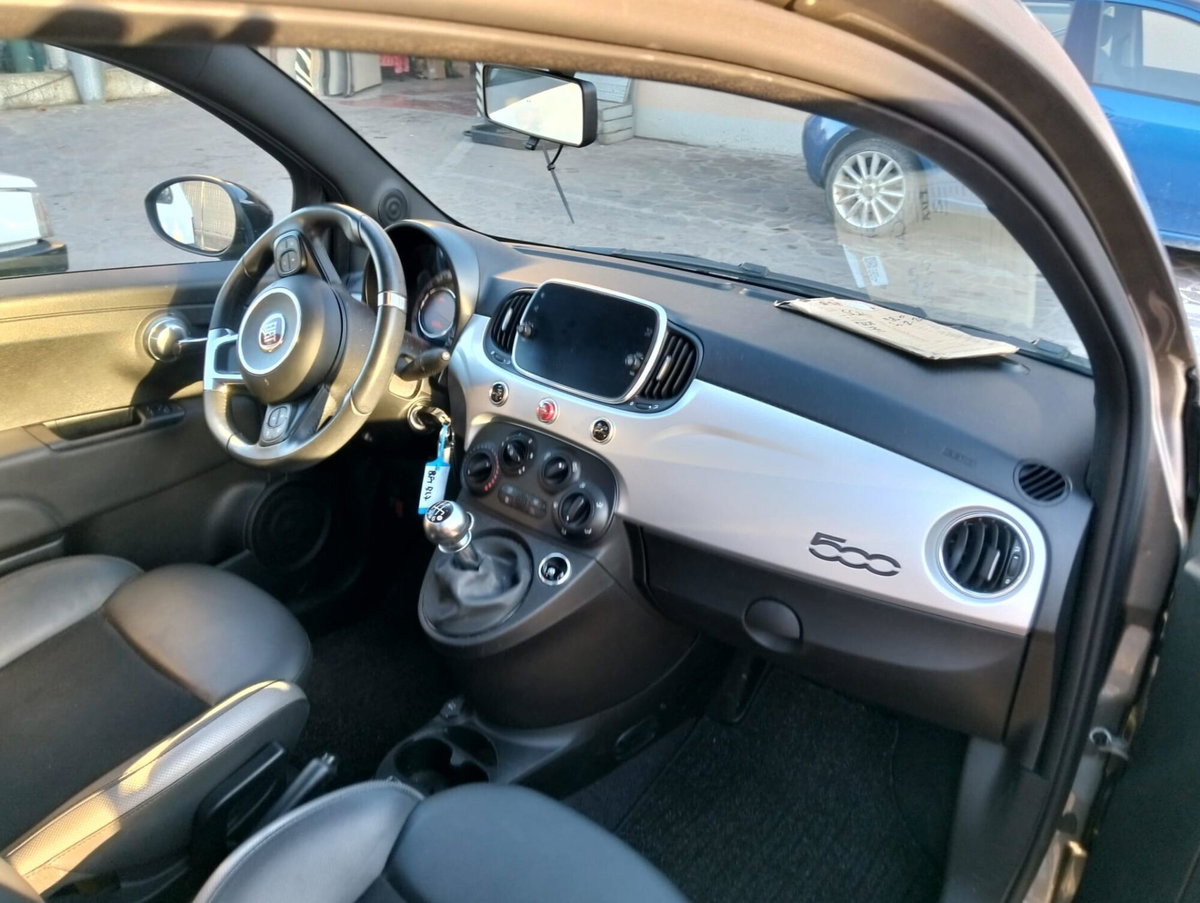 Fiat 500 1.0 Hybrid Connect (12)