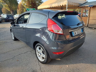 Ford Fiesta 1.4 3 porte Bz.- GPL Titanium (2)