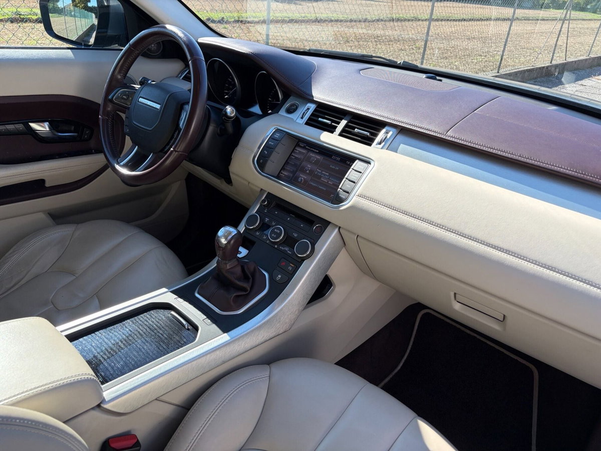 Land Rover Range Rover Evoque 2.2 Sd4 5p. Prestige (10)