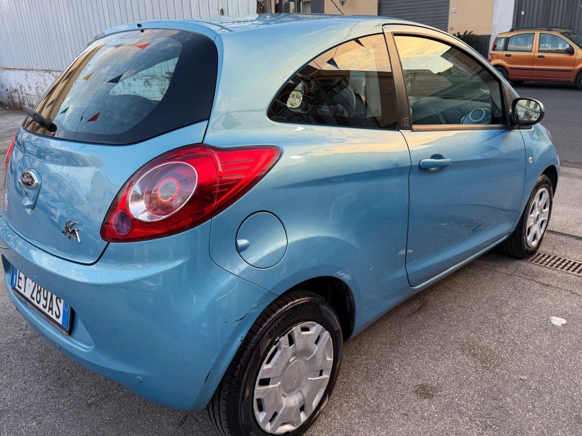 Ford Ka 1.2 8V 69CV Titanium (3)