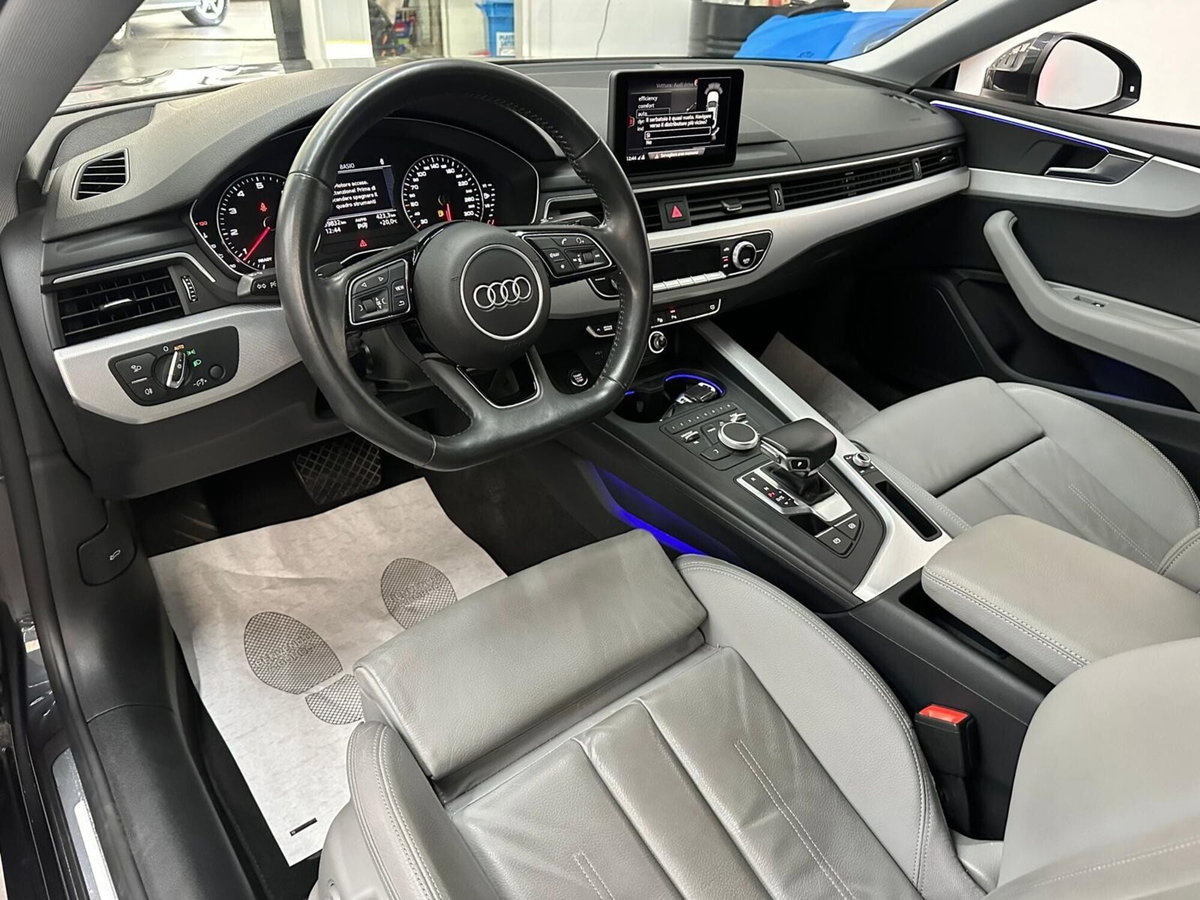 Audi A5 Coupé 40 TFSI S tronic Sport (8)