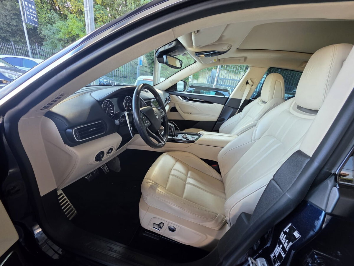 Maserati Levante Levante MHEV 330 CV AWD GT (14)