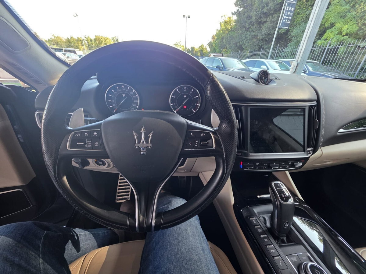 Maserati Levante Levante MHEV 330 CV AWD GT (18)