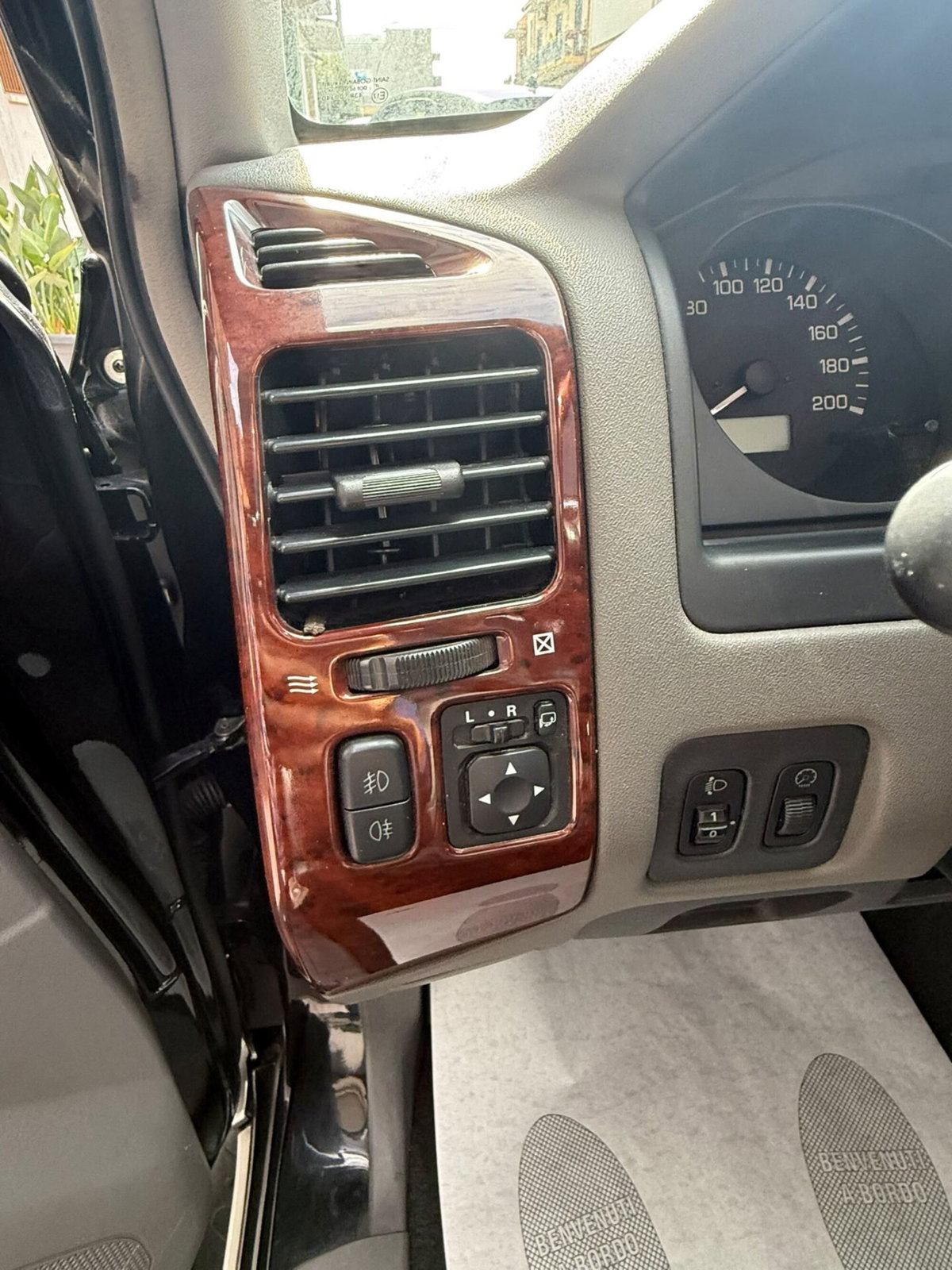 Mitsubishi Pajero 3.2 16V DI-D 3p. GLX Autocarro (13)