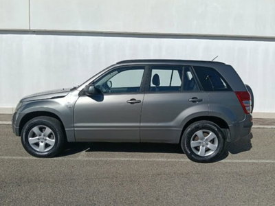 Suzuki Grand Vitara 2.0 16V 5 porte (4)