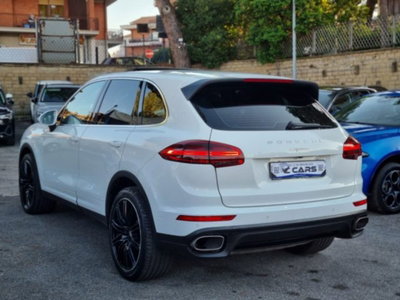 Porsche Cayenne 3.0 Diesel (6)