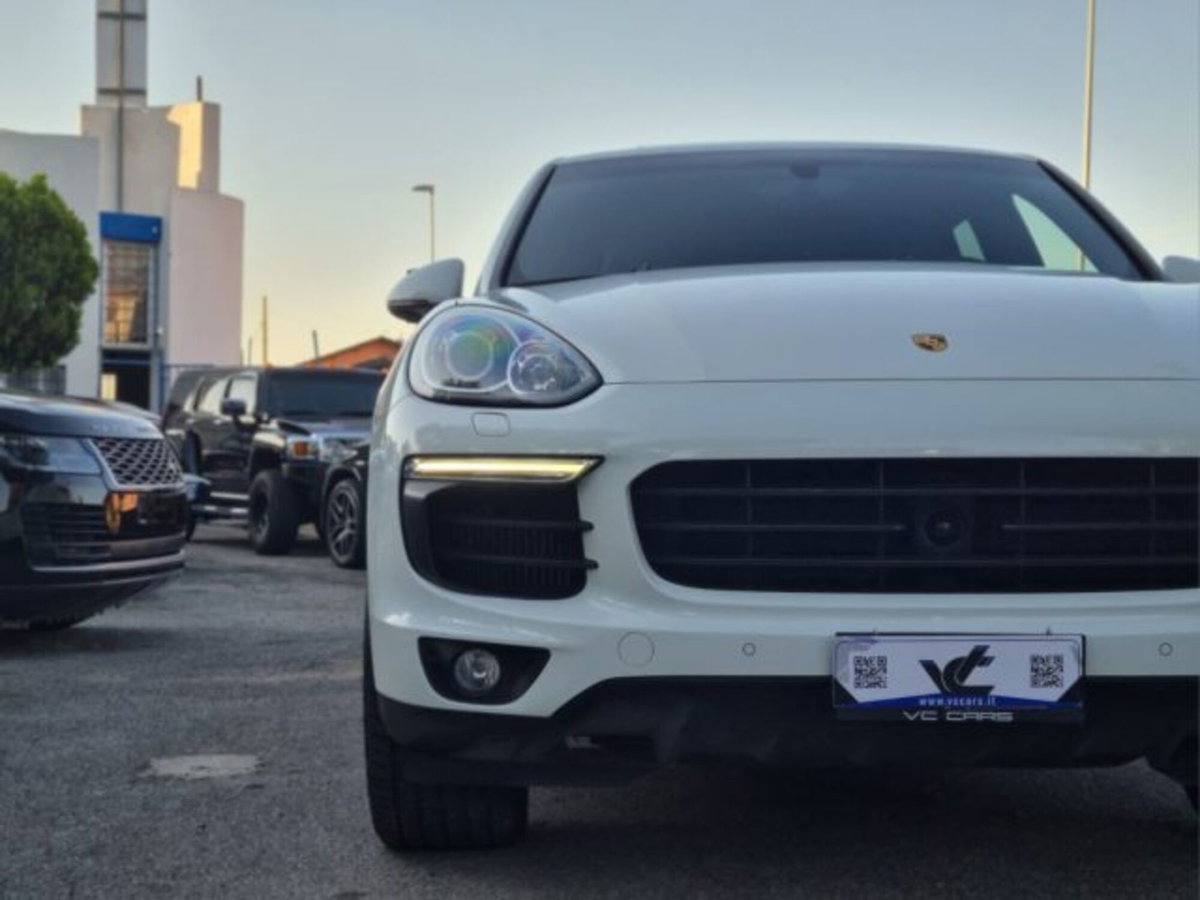 Porsche Cayenne 3.0 Diesel (8)