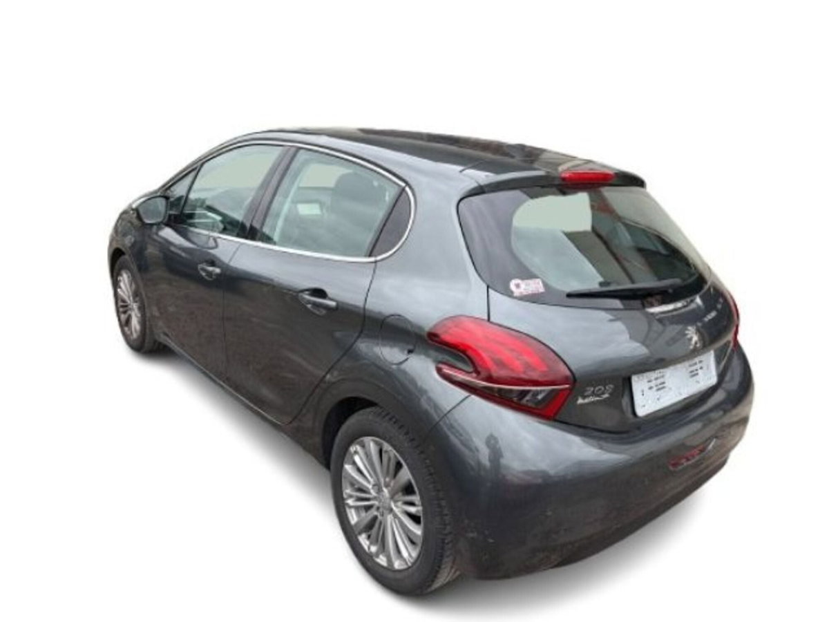 Peugeot 208 82 5 porte Allure (6)