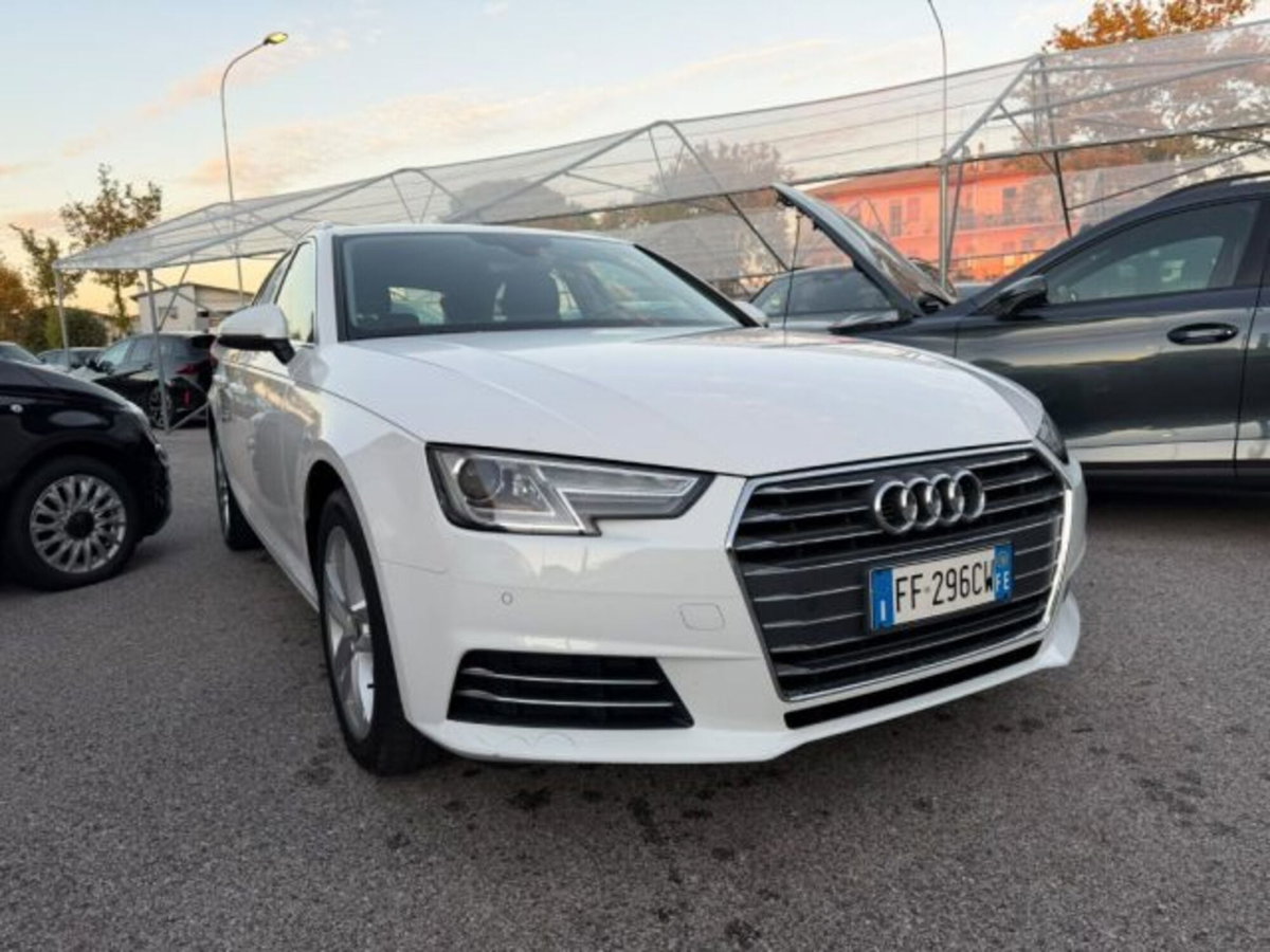 Audi A4 Avant 2.0 TDI 150 CV ultra Business Sport