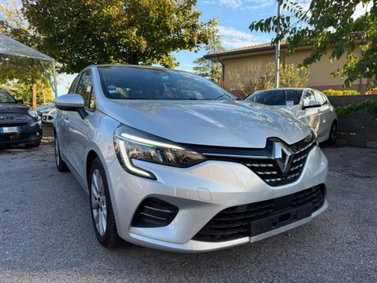 Renault Clio TCe 100 CV GPL 5 porte Intens (2)
