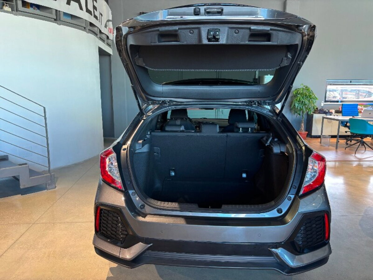 Honda Civic 1.0T 5 porte Elegance (7)