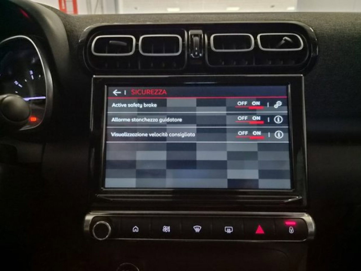 Citroen C3 Aircross PureTech 110 S&S Shine Pack (10)
