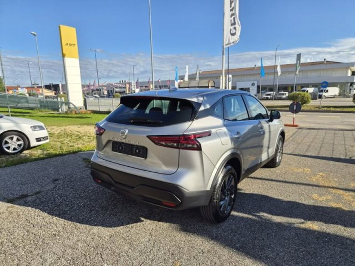 Nissan Qashqai 1.3 mhev Business 2wd 158cv xtronic (4)