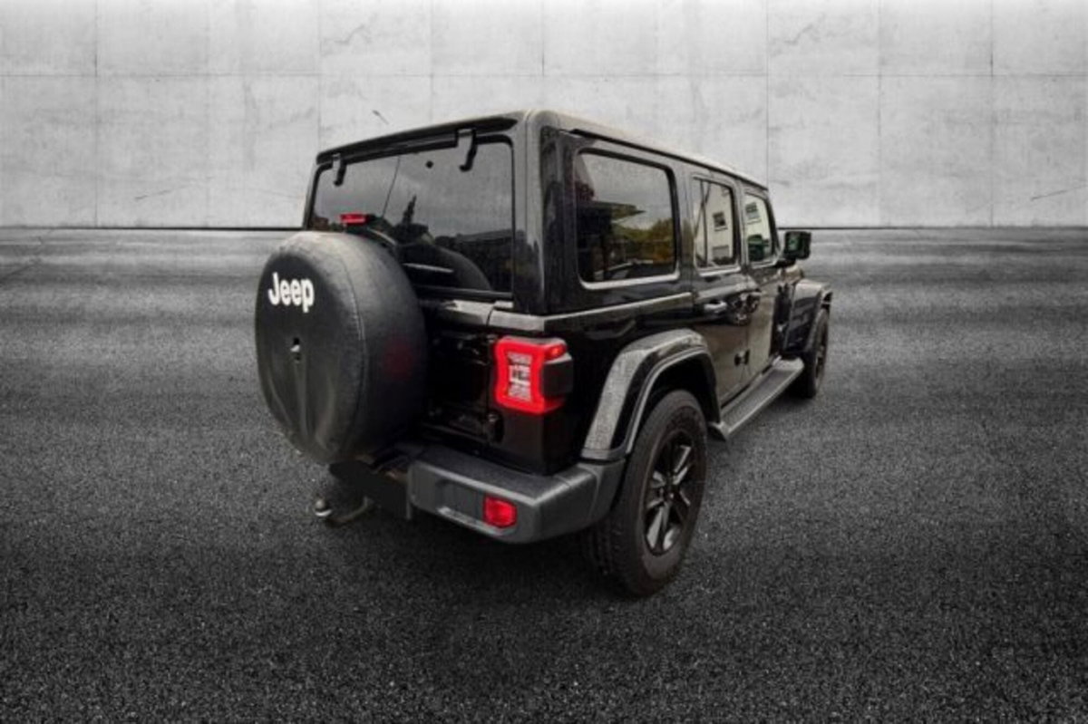 Jeep Wrangler Unlimited 2.2 Mjt II Night Eagle (3)