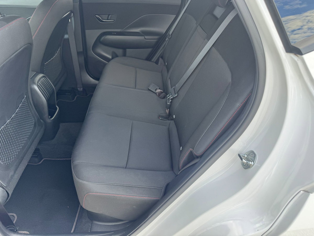 Hyundai Kona 1.6 gdi hev N Line Tech Pack 2wd dct (11)