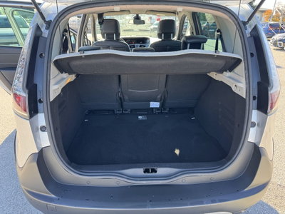 Renault Scénic X-Mod 1.5 dCi 110CV Attractive (14)