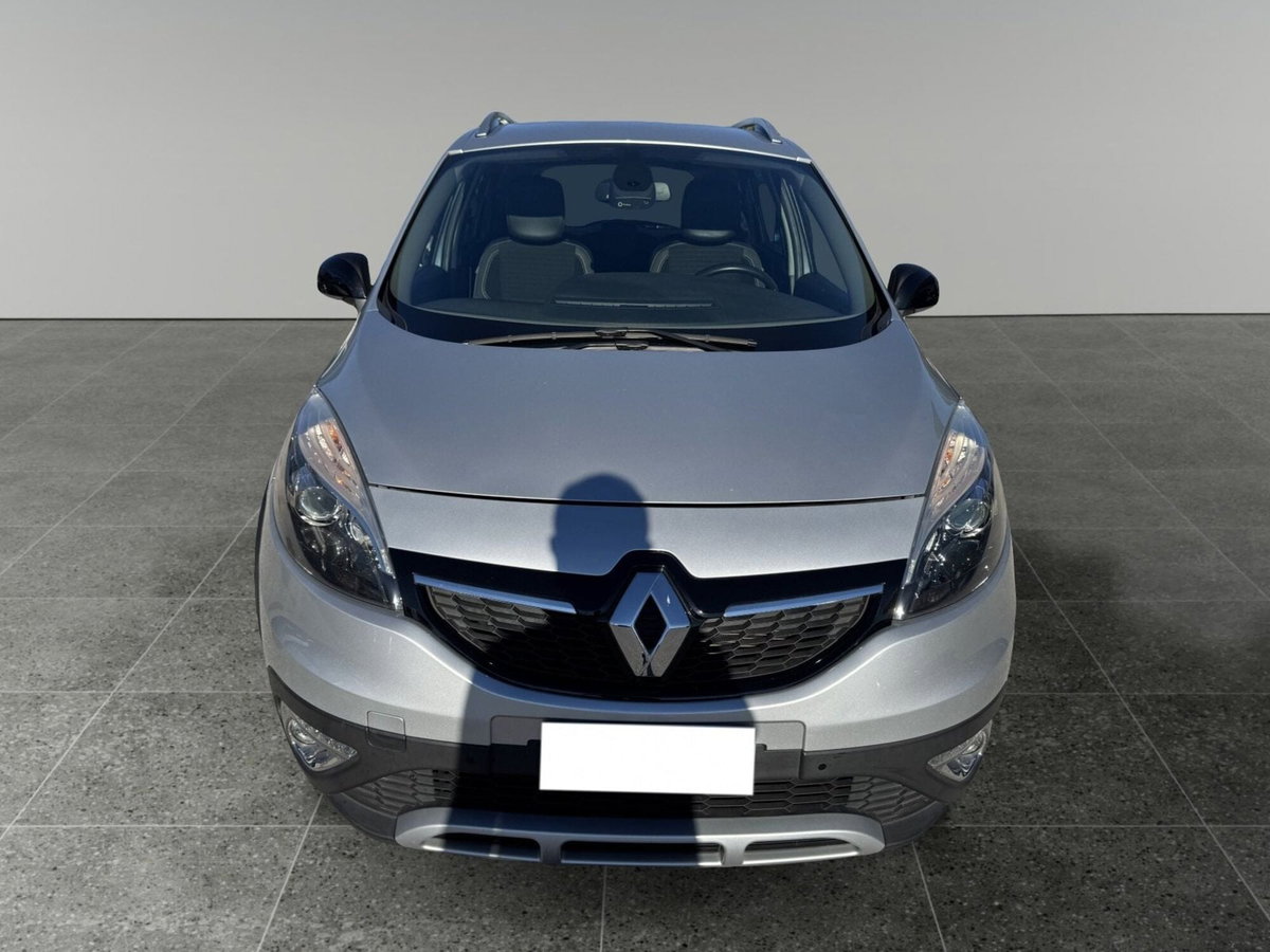 Renault Scénic X-Mod 1.5 dCi 110CV Attractive (8)