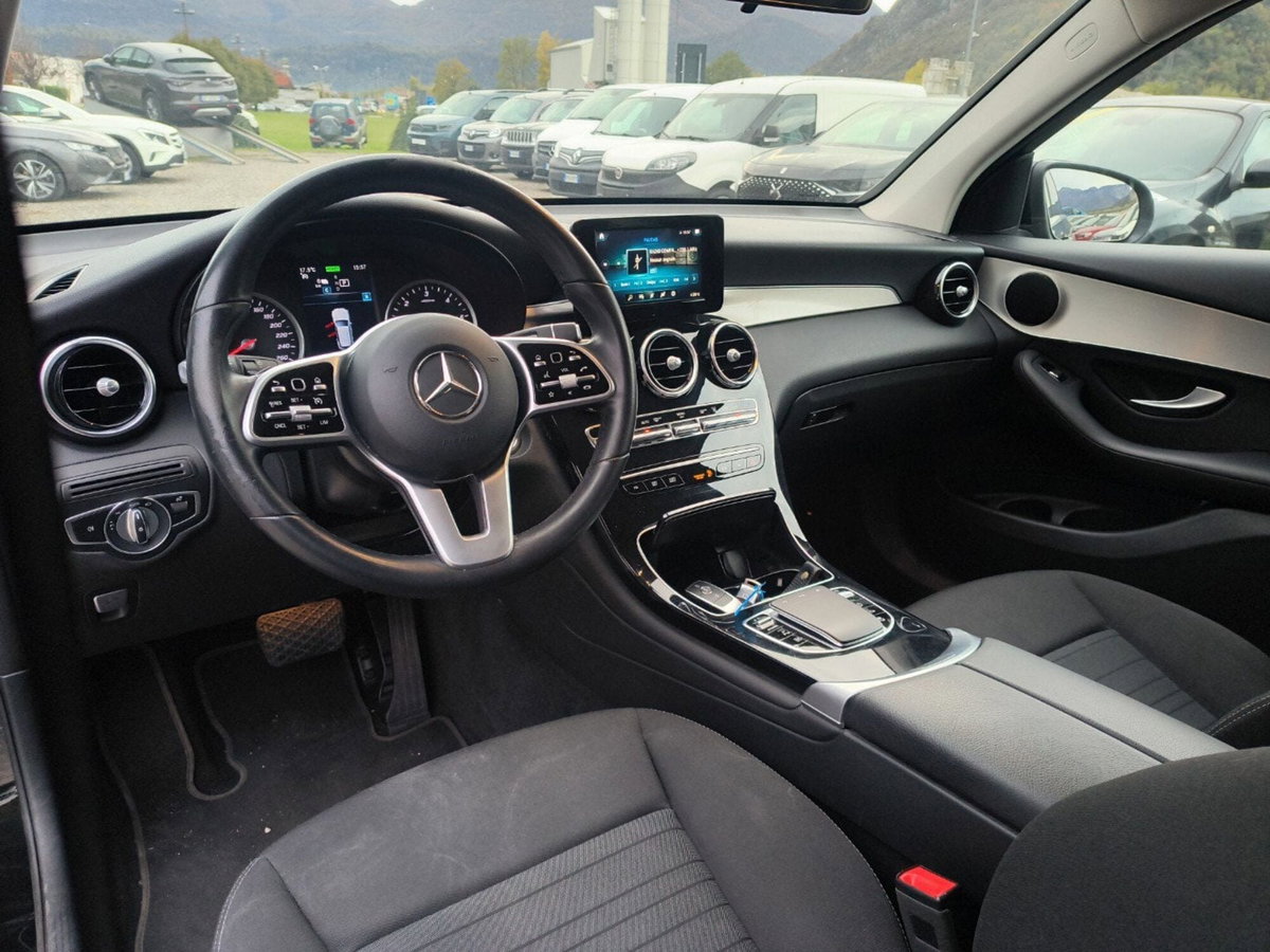 Mercedes-Benz GLC SUV 300 de 4Matic EQ-Power Business (10)