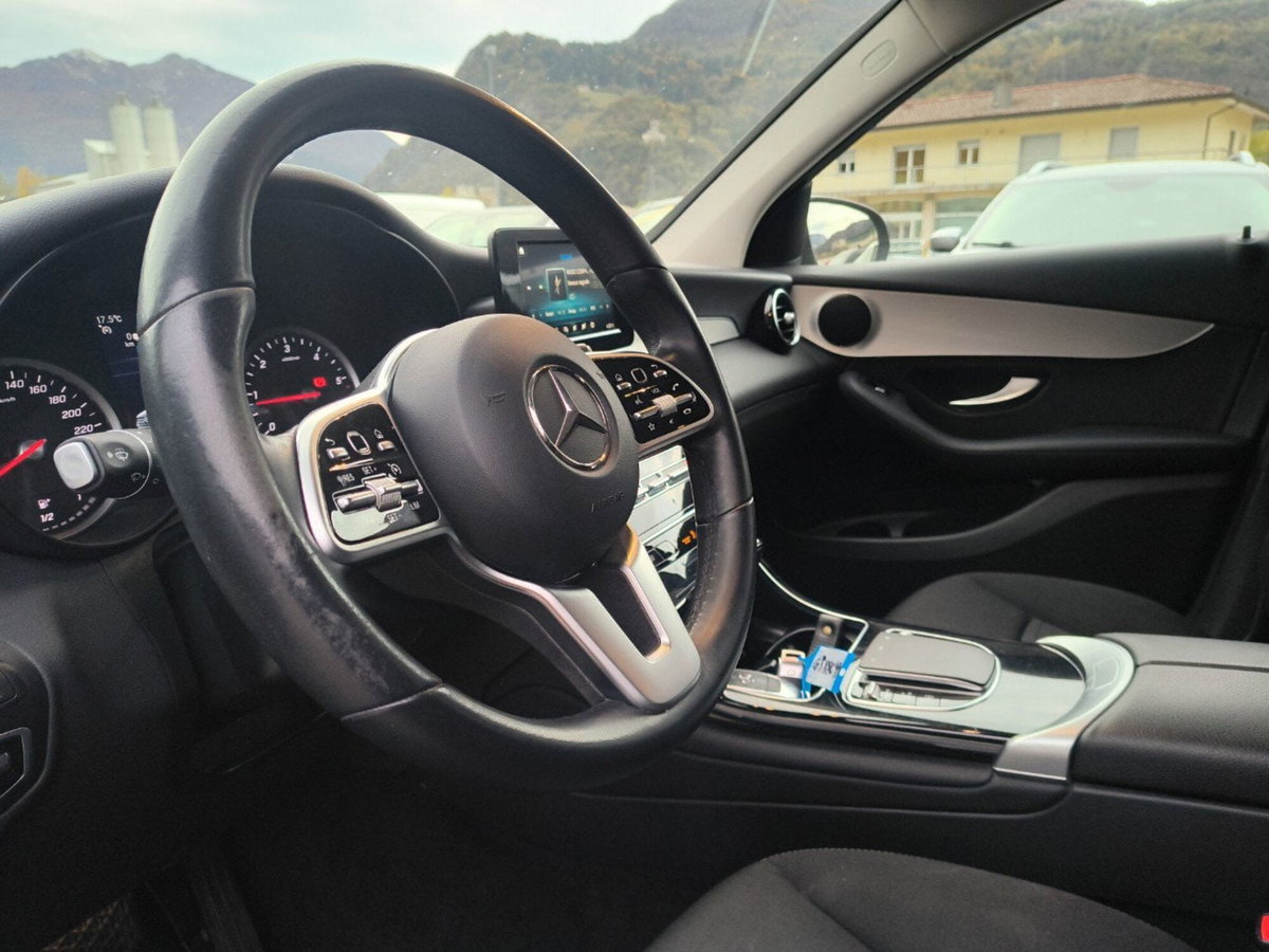 Mercedes-Benz GLC SUV 300 de 4Matic EQ-Power Business (12)