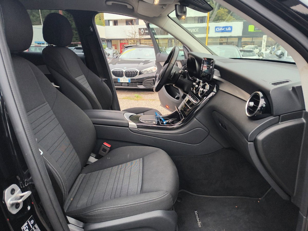 Mercedes-Benz GLC SUV 300 de 4Matic EQ-Power Business (14)