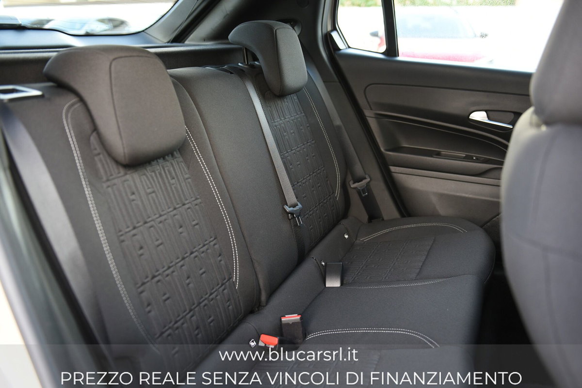Fiat 600 1.2 hybrid Pop 145cv auto (11)