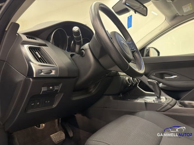 Jaguar E-Pace 2.0D 150 CV AWD (12)