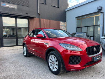 Jaguar E-Pace 2.0D 180 CV AWD R-Dynamic (3)