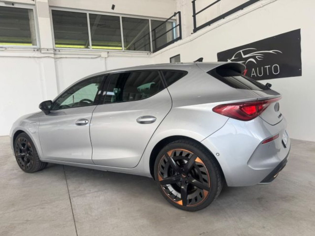 Cupra Leon Leon 1.4 e-HYBRID 204 CV DSG (6)