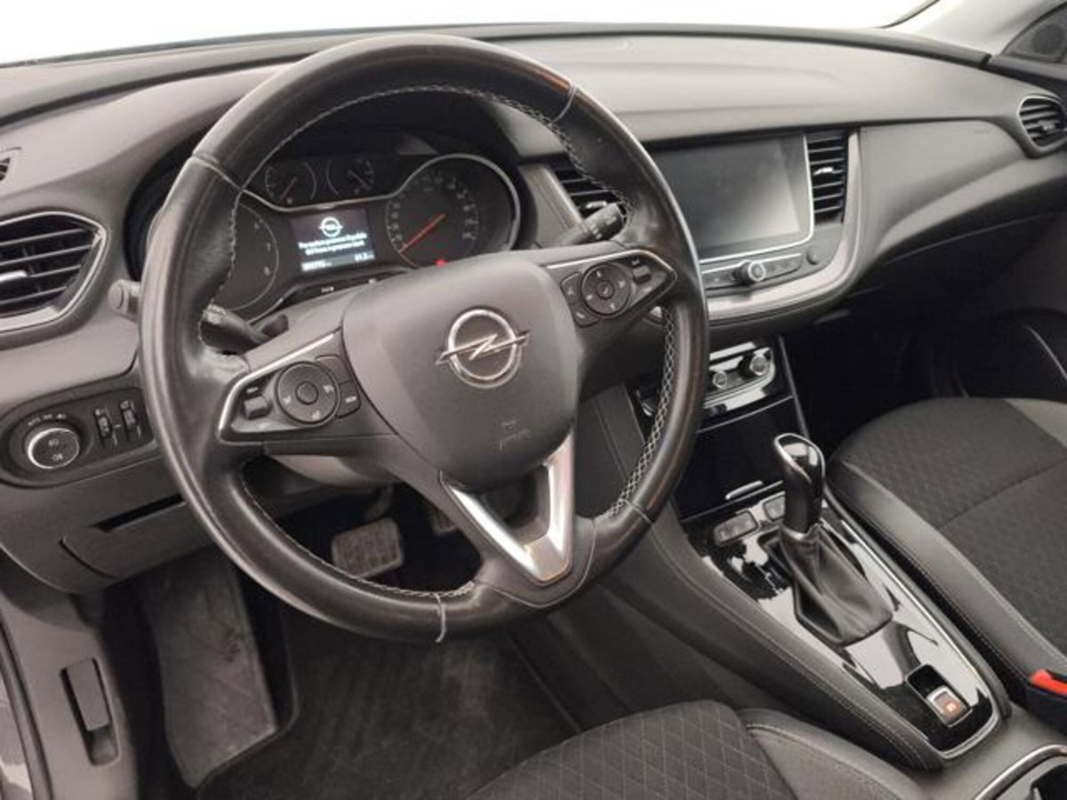 Opel Grandland 1.5 ecotec GS s&s 130cv at8 (10)