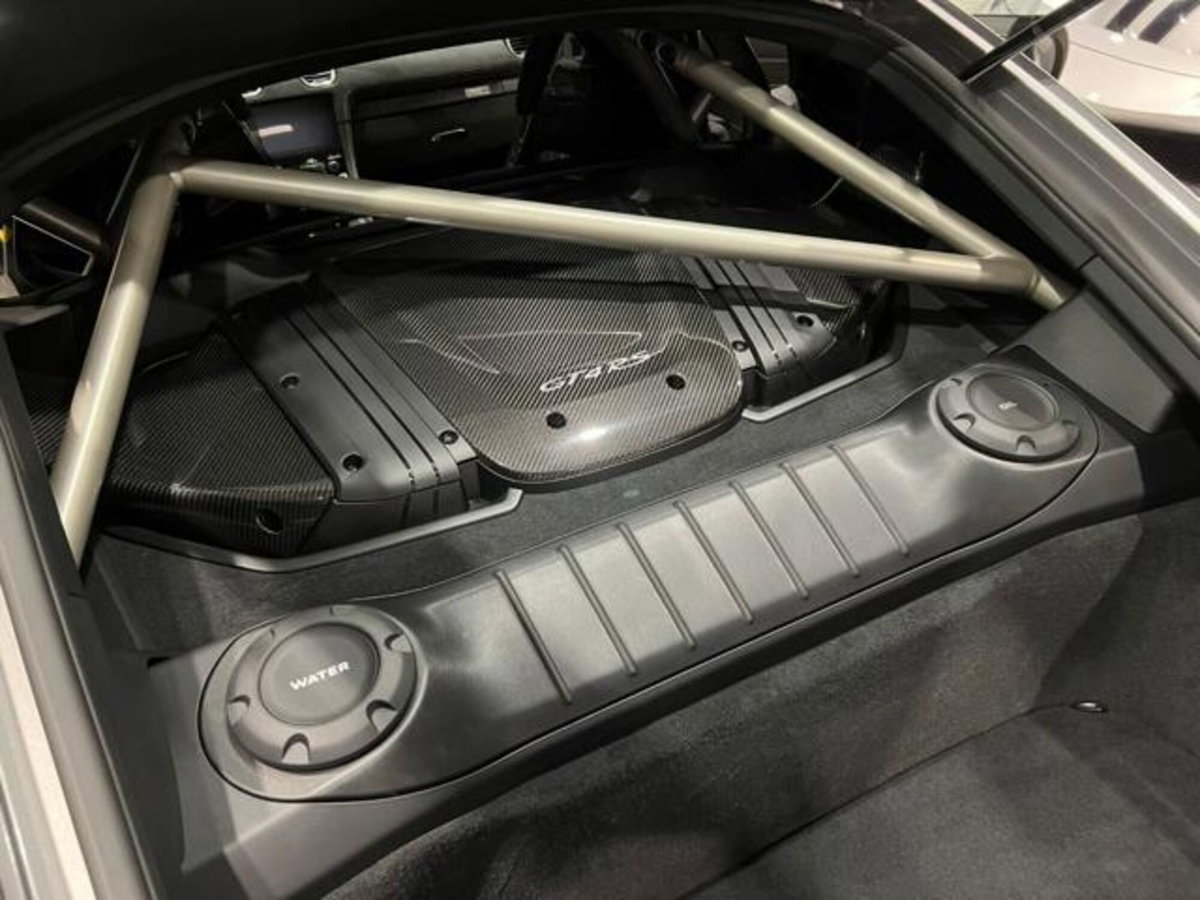 Porsche 718 Cayman  Cayman 4.0 GT4 RS pdk (14)