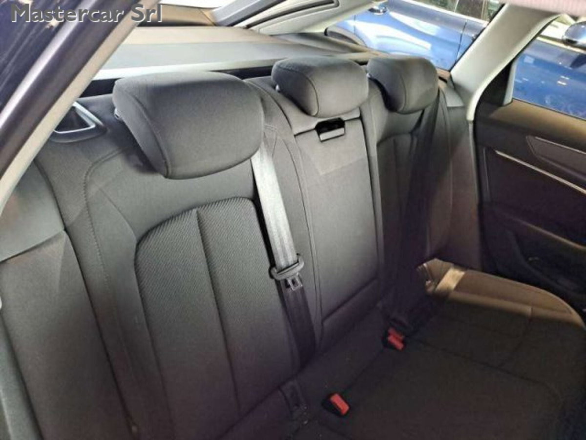 Audi A6 Avant 40 2.0 TDI quattro ultra S tronic Business (5)