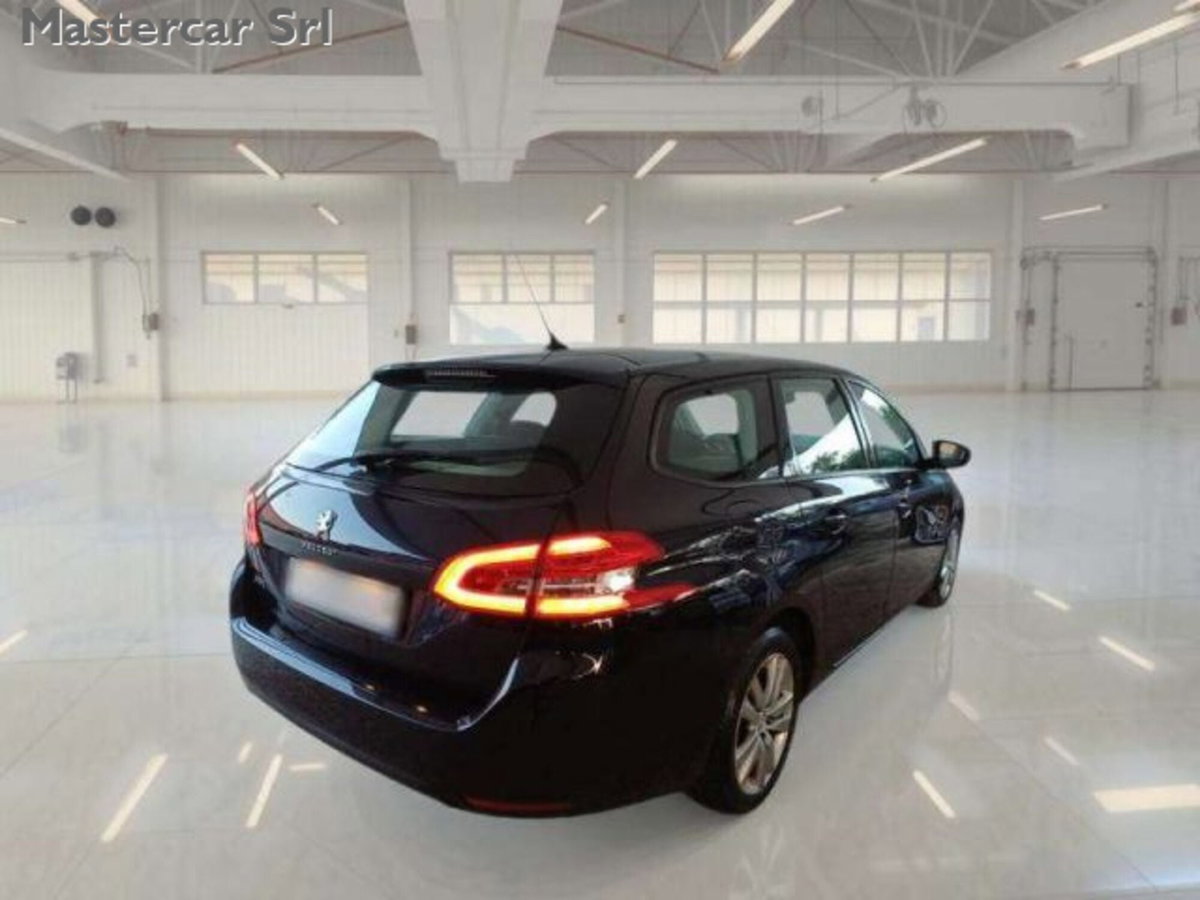 Peugeot 308 SW 1.5 bluehdi Business s&s 130cv eat8 (2)