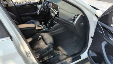 BMW X4 xdrive20d mhev 48V auto (5)