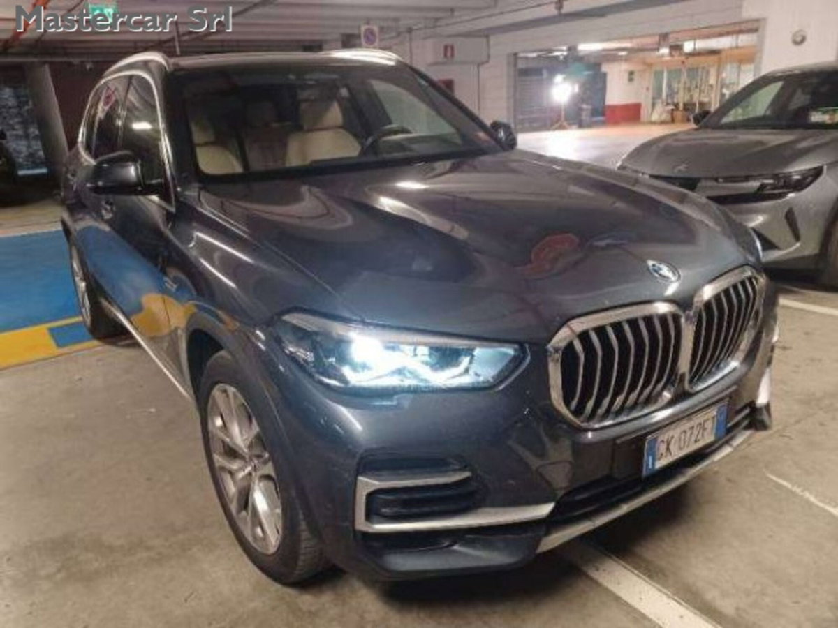 BMW X5 xDrive30d 48V xLine (6)