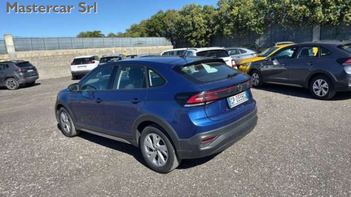 Volkswagen Taigo 1.0 tsi Life 95cv (4)