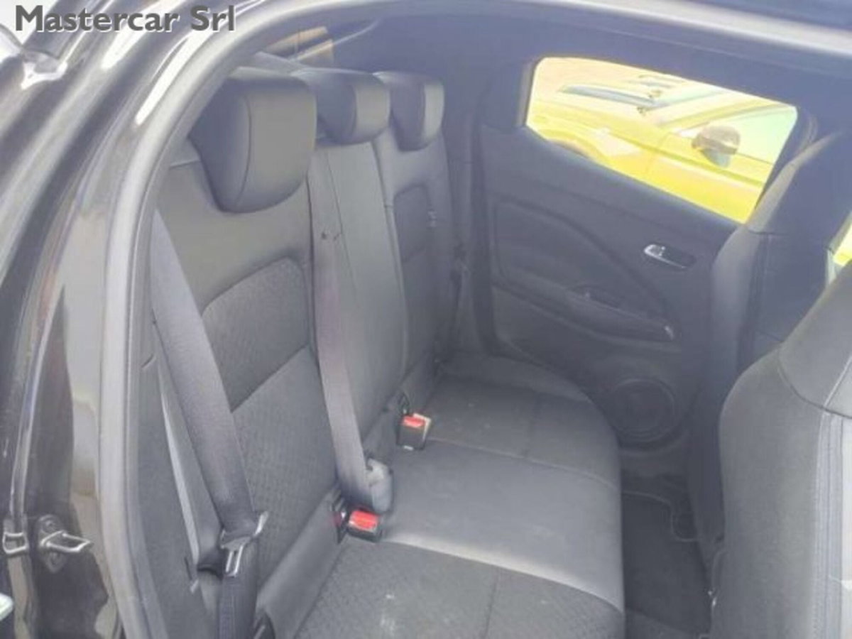 Nissan Juke 1.0 dig-t N-Connecta 114cv (10)