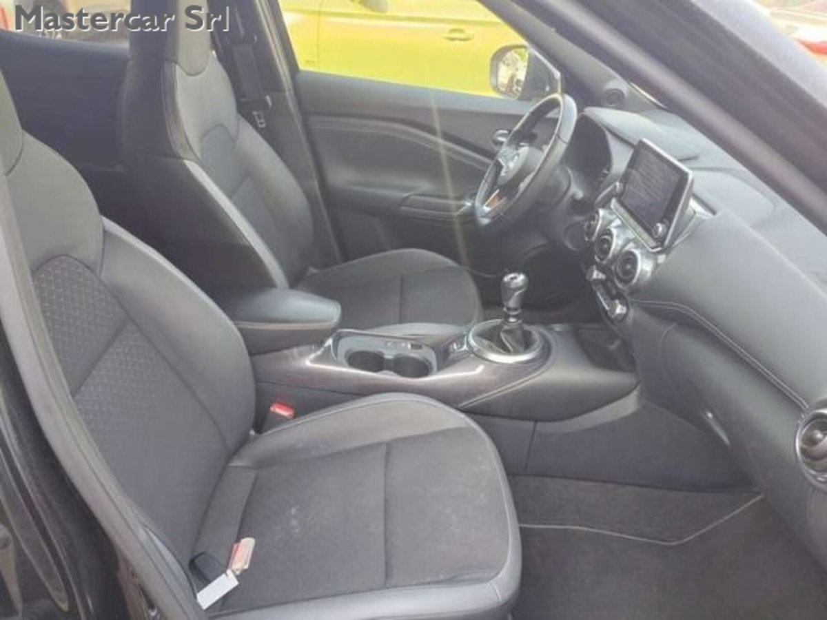 Nissan Juke 1.0 dig-t N-Connecta 114cv (6)