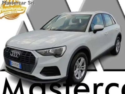 Audi Q3 40 2.0 tfsi Business quattro s-tronic usata