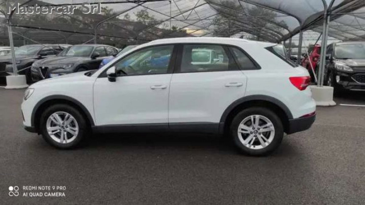 Audi Q3 40 2.0 tfsi Business quattro s-tronic (3)