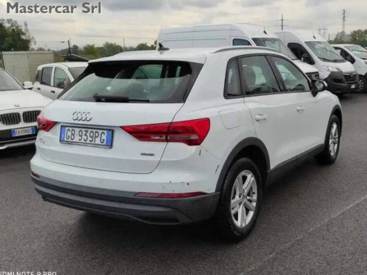 Audi Q3 40 2.0 tfsi Business quattro s-tronic (6)