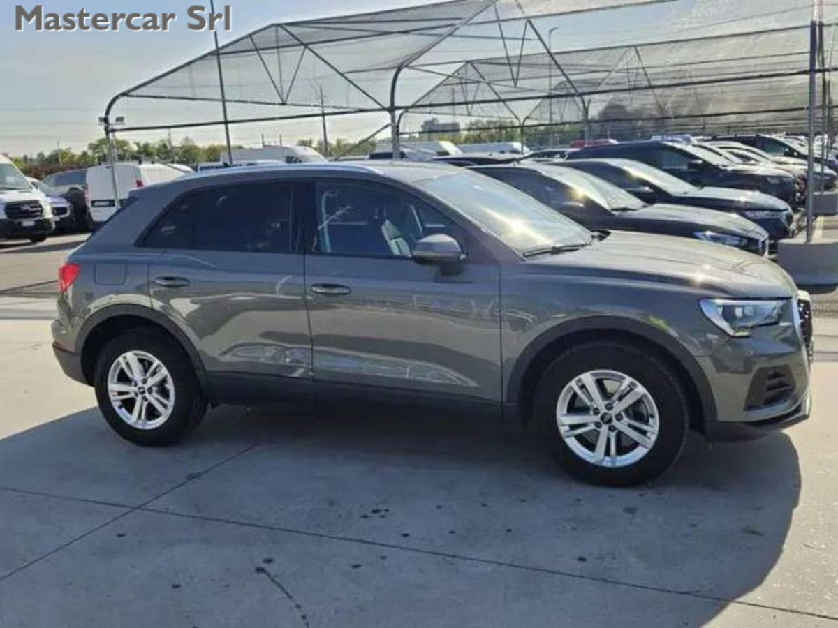 Audi Q3 1.4 TFSI 150 CV Business (7)