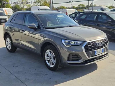 Audi Q3 1.4 TFSI 150 CV Business (8)