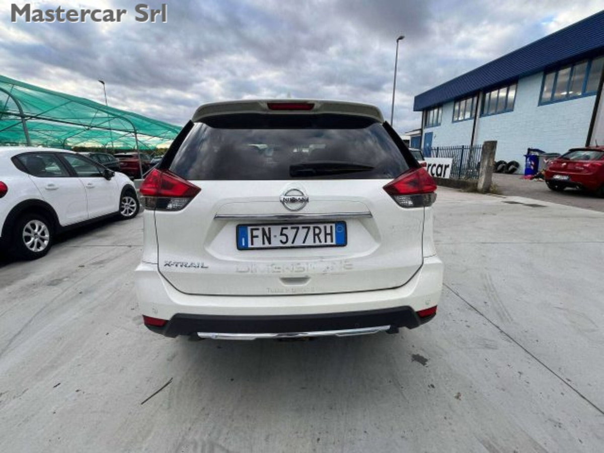 Nissan X-Trail 1.6 dCi 4WD Business (6)