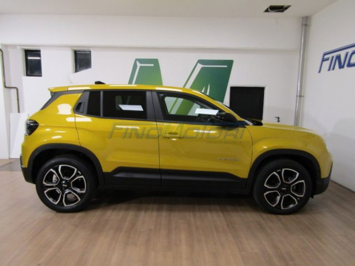 Jeep Avenger 1.2 turbo Summit fwd 100cv (6)